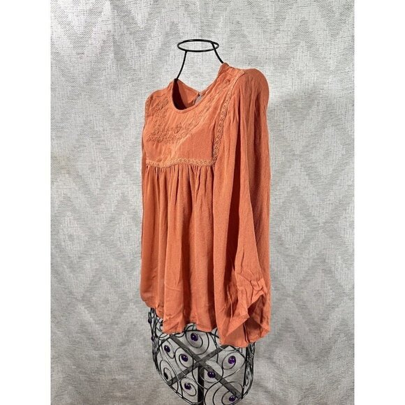 NWT Passport orange floral embroidered flutter sleeve blouse size S - Picture 4 of 9